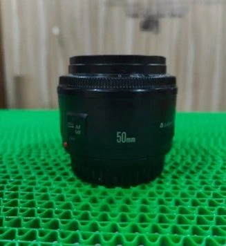 Image Used Canon 50mm IS 2 Lens