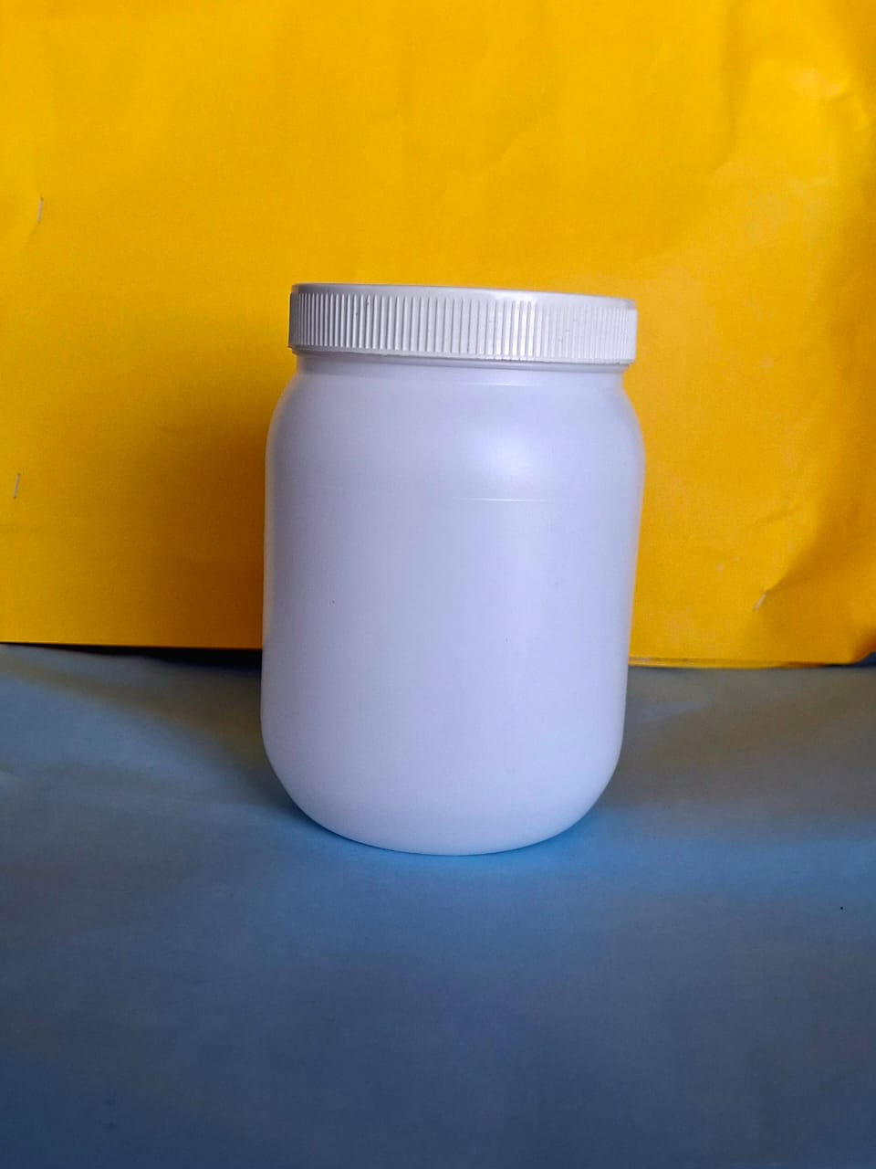 Image Protein Round HDPE Jar (200-250 gm)