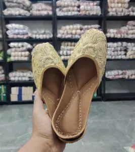 Image Article No. 812 Footwear Soles