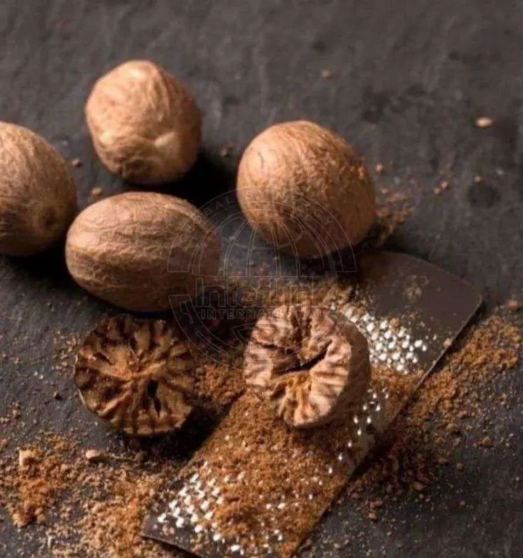 Image Dried Nutmeg