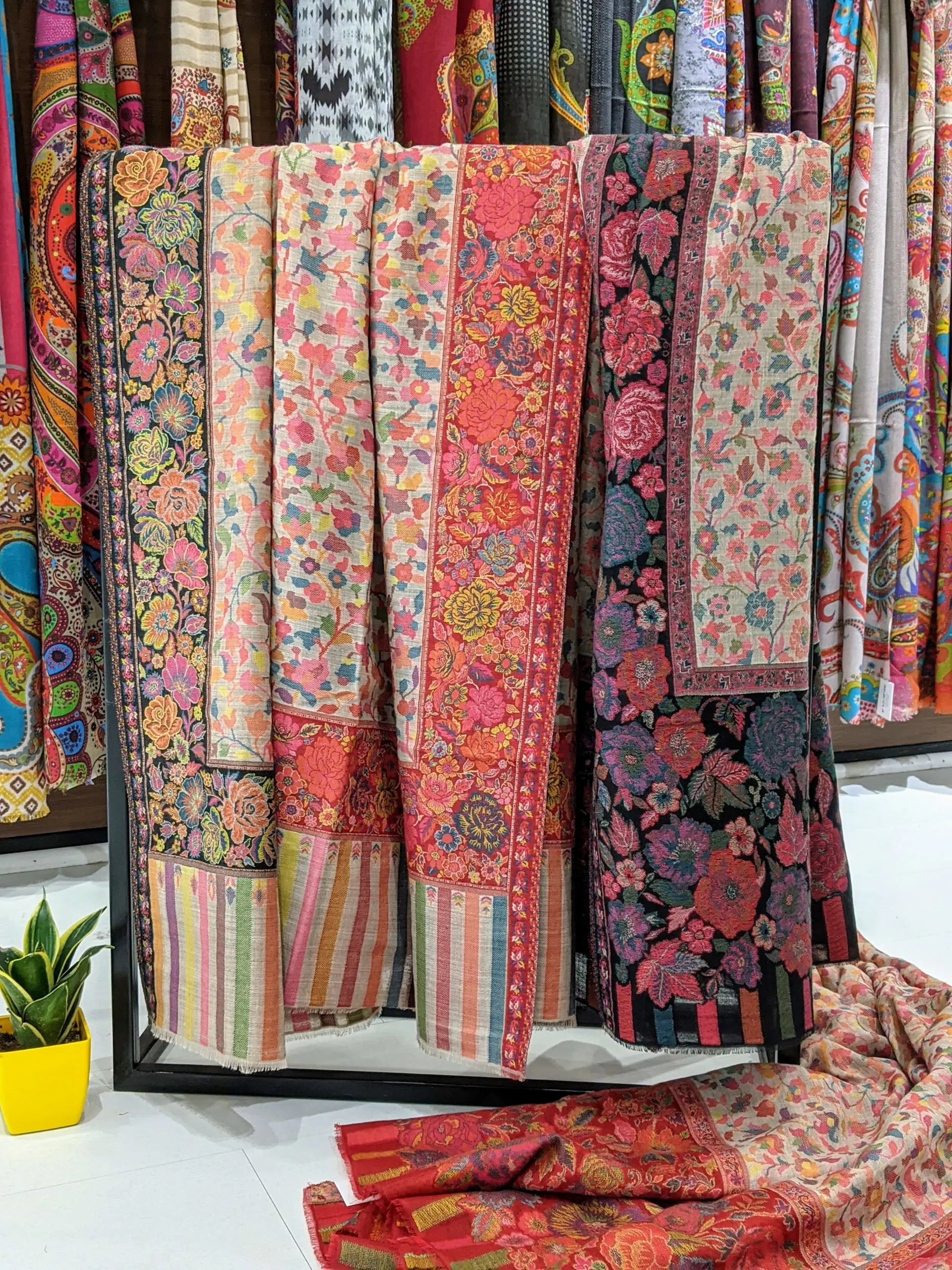 Luxury Kani Stole
