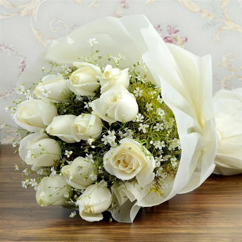 Image White Fresh Rose Flower