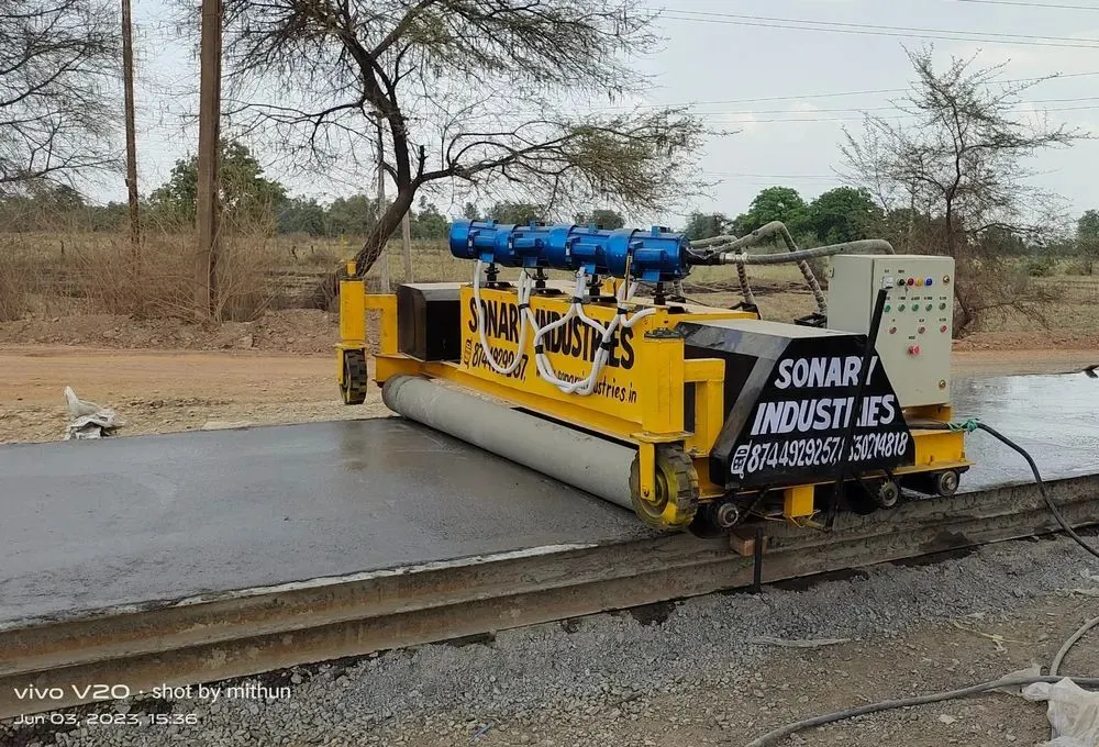 Industrial Concrete Road Paver Machine