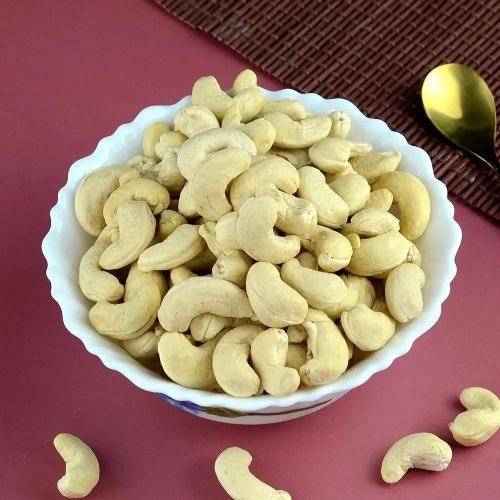 Image W280 Whole Cashew Nuts