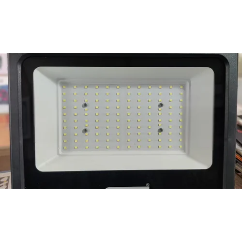 150 W Ganit Oscar LED Light
